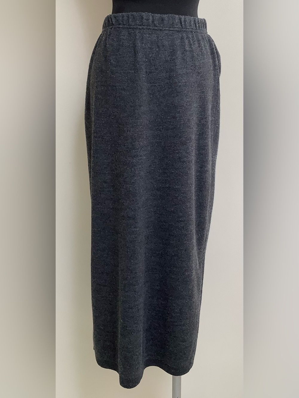 Karen Lessly Dark Charcoal Gray Stretch Knit Midi Skirt-Acrylic-Elastic Waist-L